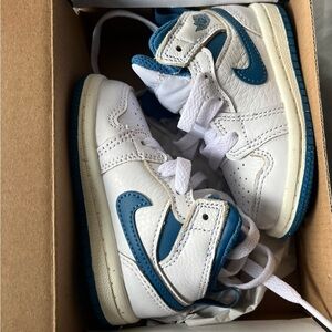 Nike Air Jordan 1 Mid SE White Sail Industrial Blue Toddler Shoes 4C FN7537-141